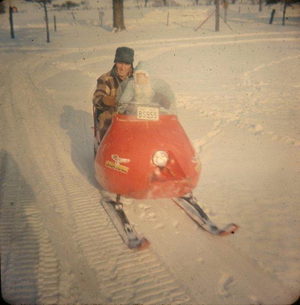 cold.jpg - Ski-dooing in Ontario