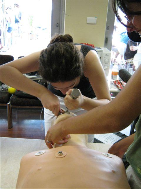IMG_0037.JPG - Trying to get the tube through past vocal cords